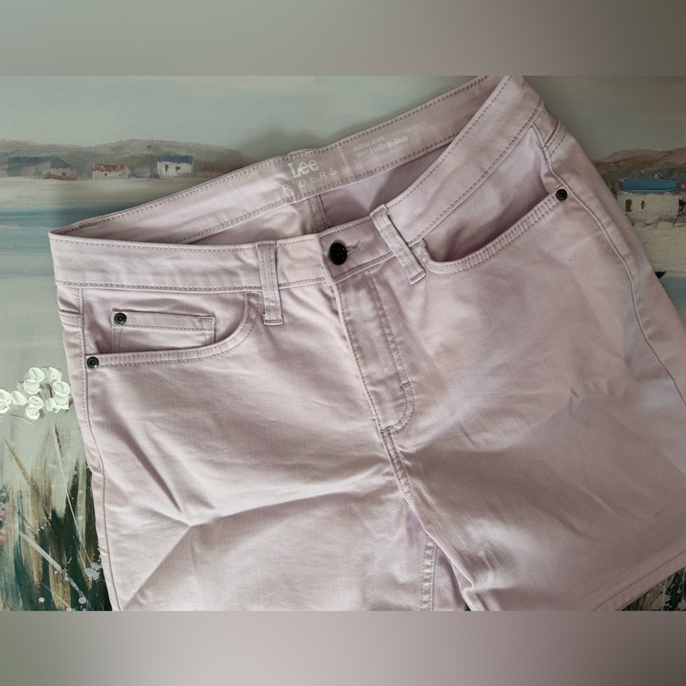 Lee Riders Purple Denim Vintage Style Shorts Midrise Stretchy Trending💜🌸